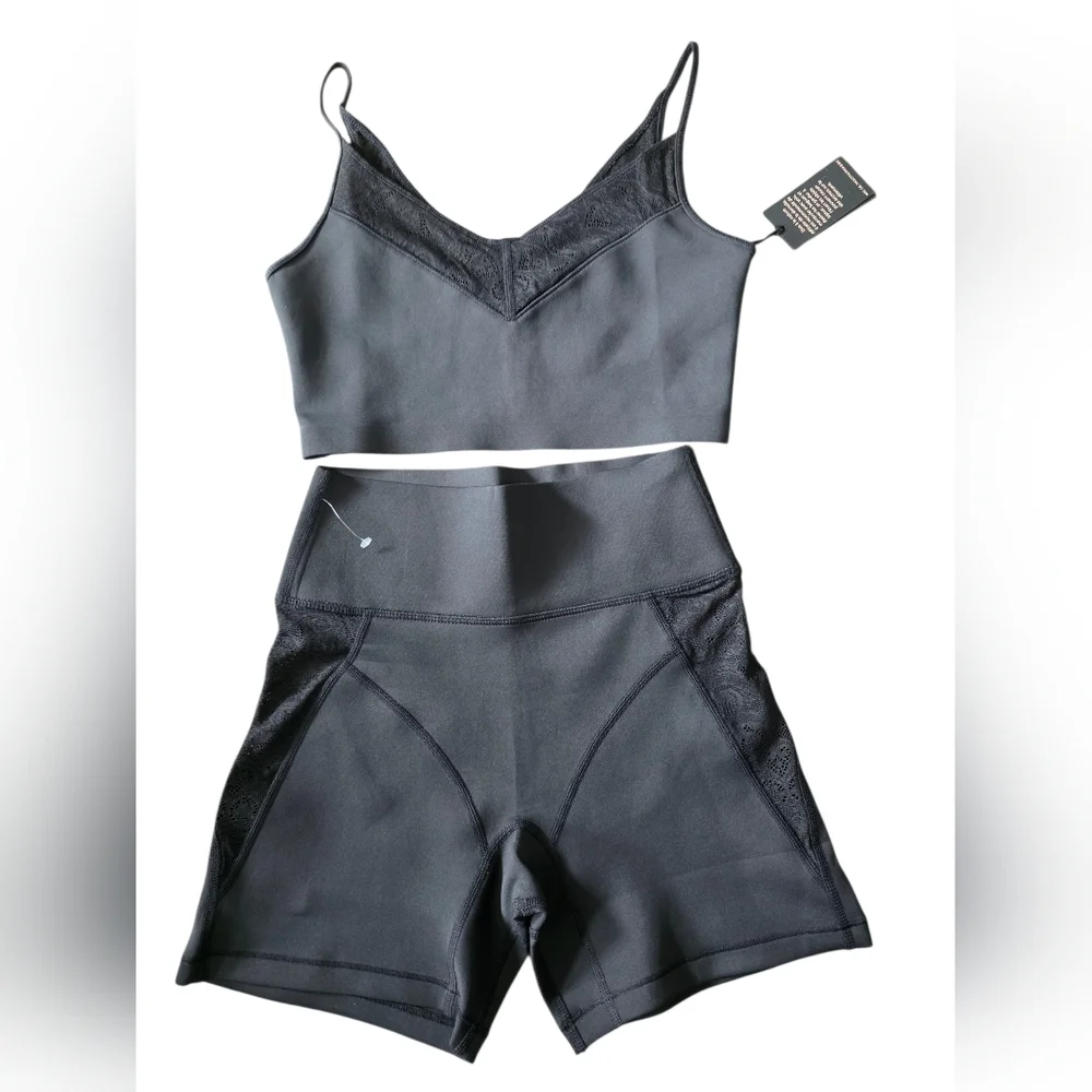 Kiki De Montparnasse Two Piece Athleisure Set - Picture 4 of 13